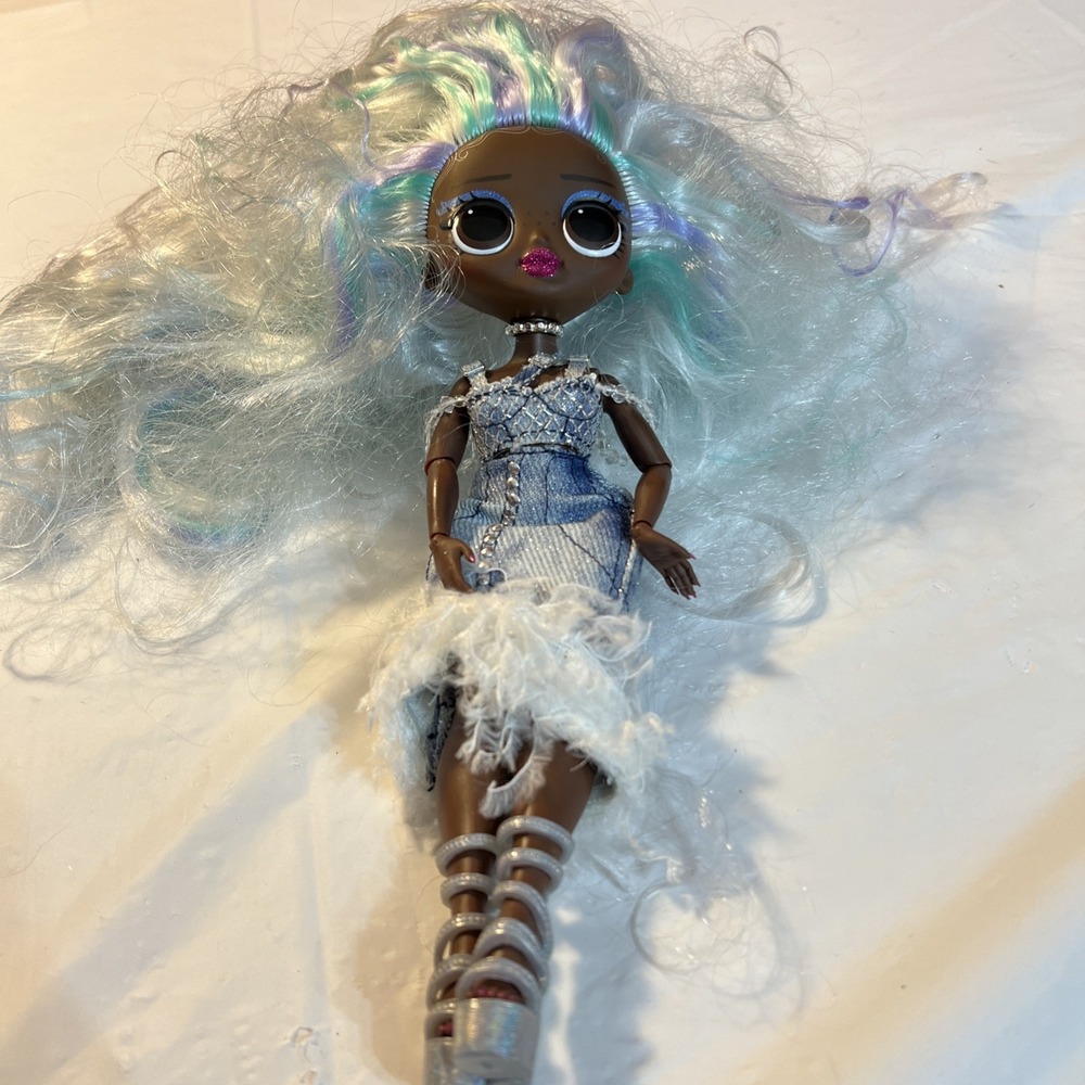 LOL Surprise OMG Fashion Show Hair Edition LADY BRAIDS Doll - Picture 2 of 3